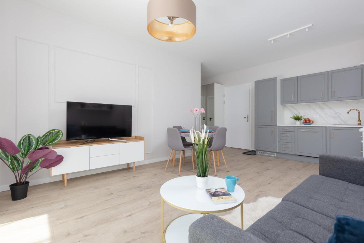 Modern Apartment With Balcony Warsaw Mokotow Aignera By Noclegi Renters Buitenkant foto
