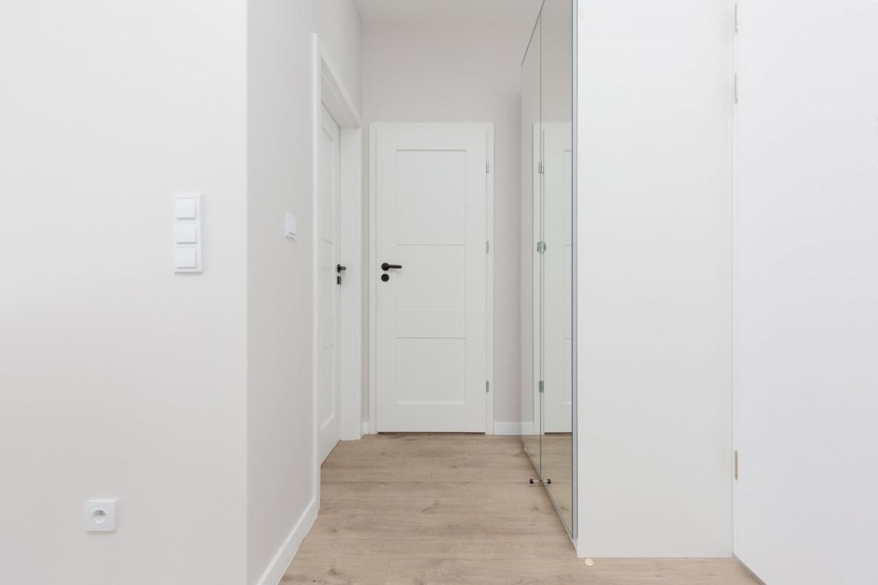 Modern Apartment With Balcony Warsaw Mokotow Aignera By Noclegi Renters Buitenkant foto