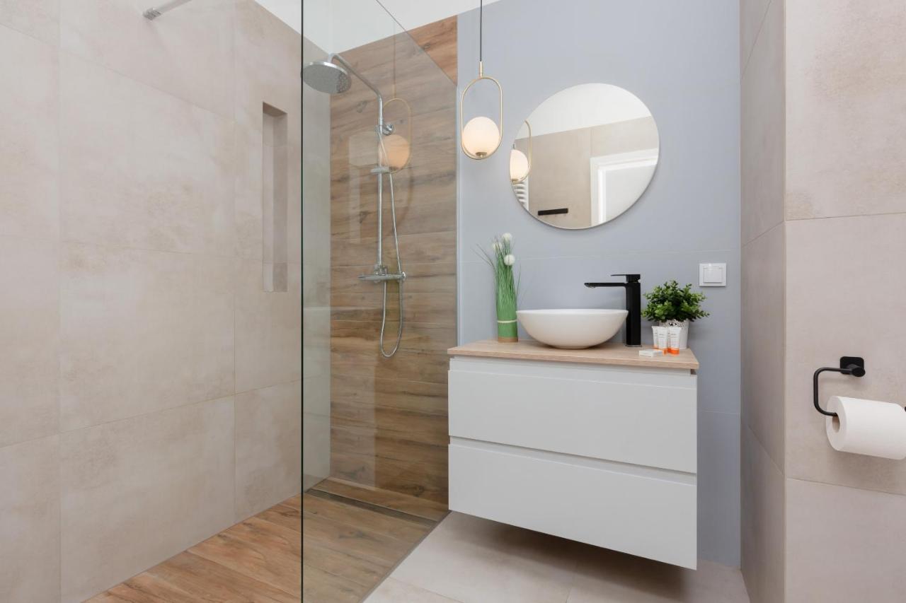 Modern Apartment With Balcony Warsaw Mokotow Aignera By Noclegi Renters Buitenkant foto